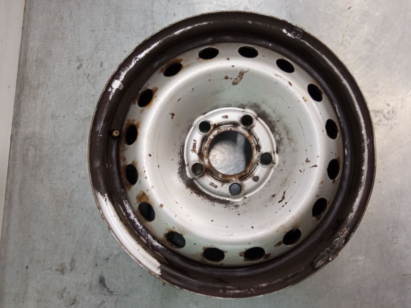 Recambio de llanta chapa 16´´ para opel vivaro a furgoneta (x83) 2.0 cdti (f7) referencia OEM IAM   