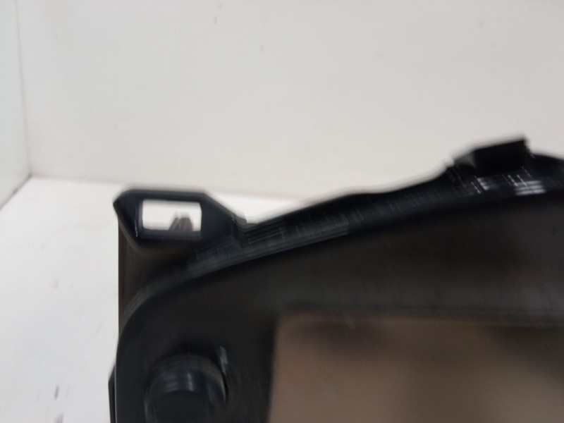 Recambio de pantalla multifuncion para peugeot 108 1.2 referencia OEM IAM 861400H010  