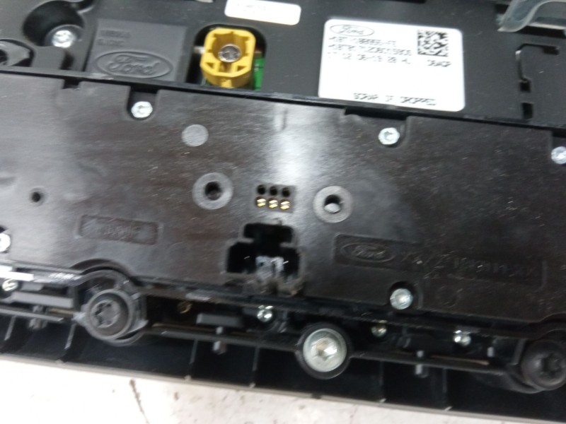 Recambio de pantalla multifuncion para ford ecosport 1.0 ecoboost referencia OEM IAM H1BT18B955FE  