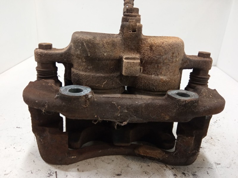 Recambio de pinza freno delantera izquierda para nissan terrano ii (r20) 2.7 tdi 4wd referencia OEM IAM   