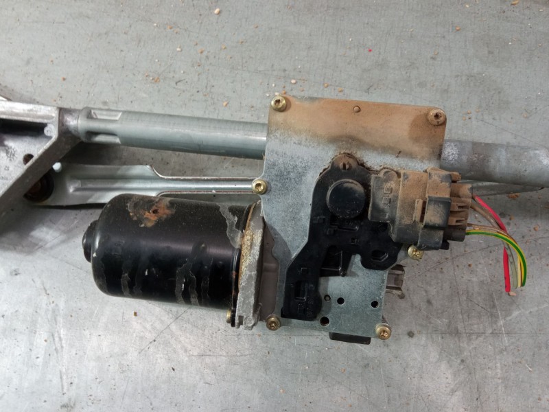Recambio de motor limpia delantero para peugeot 307 (3a/c) 2.0 16v referencia OEM IAM  404638 