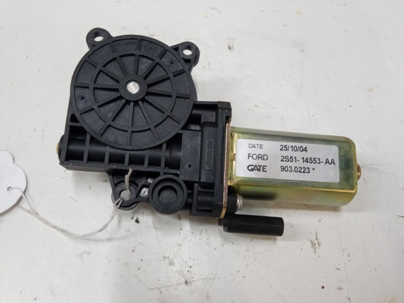 Recambio de motor elevaluna delantero derecho para ford fiesta v (jh_, jd_) st150 referencia OEM IAM   