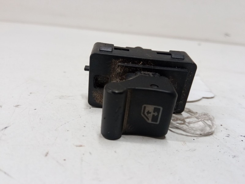 Recambio de mando elevalunas delantero derecho para alfa romeo mito (955_) 1.4 tjet (955axa1b) referencia OEM IAM   