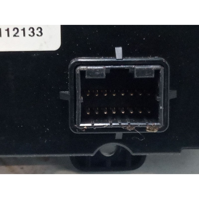 Recambio de mando climatizador para kia sportage ii (je_, km_) 2.0 i 16v referencia OEM IAM L05CFL112133  