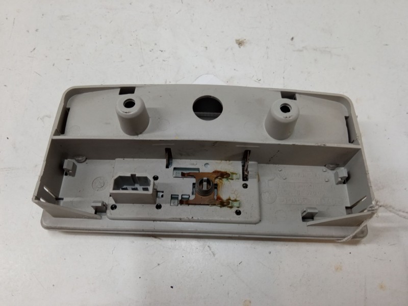 Recambio de luz interior delantera para volkswagen golf iv (1j1) 1.4 16v referencia OEM IAM   
