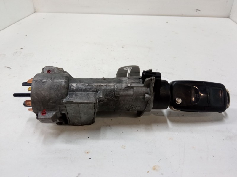 Recambio de clausor para volkswagen golf iv (1j1) 1.4 16v referencia OEM IAM   