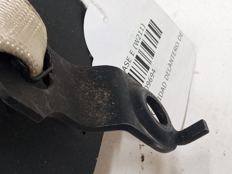 Recambio de cinturon seguridad delantero derecho para mercedes-benz clase e (w211) e 270 cdi (211.016) referencia OEM IAM   