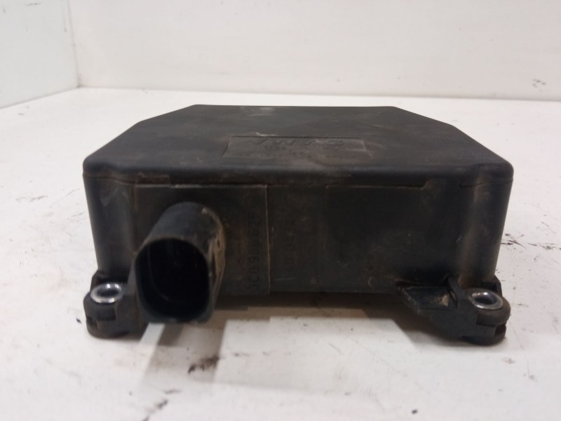 Recambio de caja vacio para volkswagen passat b6 (3c2) 2.0 tdi 16v referencia OEM IAM 3C0906625  