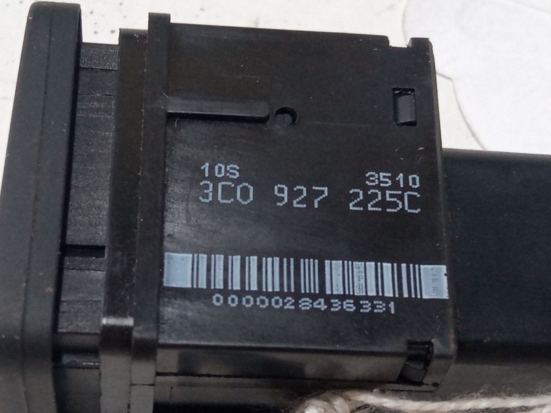 Recambio de boton freno mano para volkswagen passat b6 (3c2) 2.0 tdi 16v referencia OEM IAM 3C0927225C  