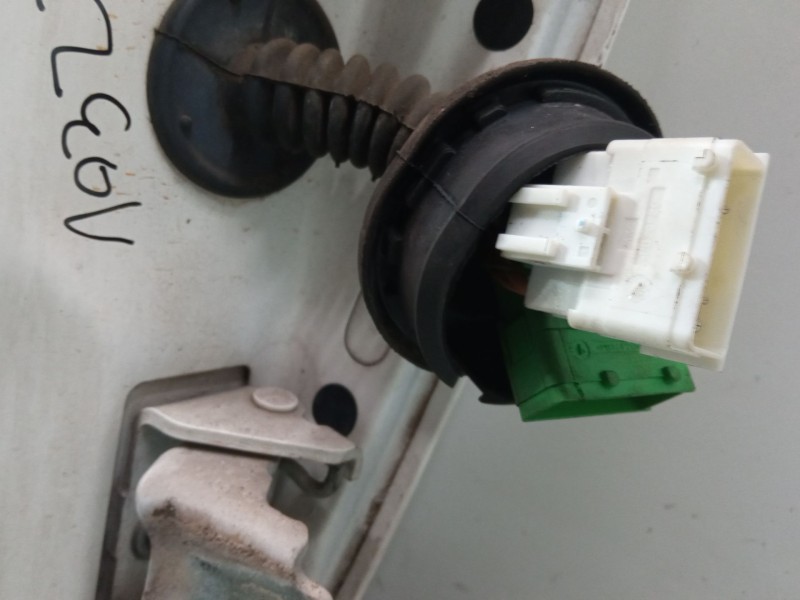 Recambio de puerta izquierda 3p para peugeot 207/207+ (wa_, wc_) 1.4 16v referencia OEM IAM   