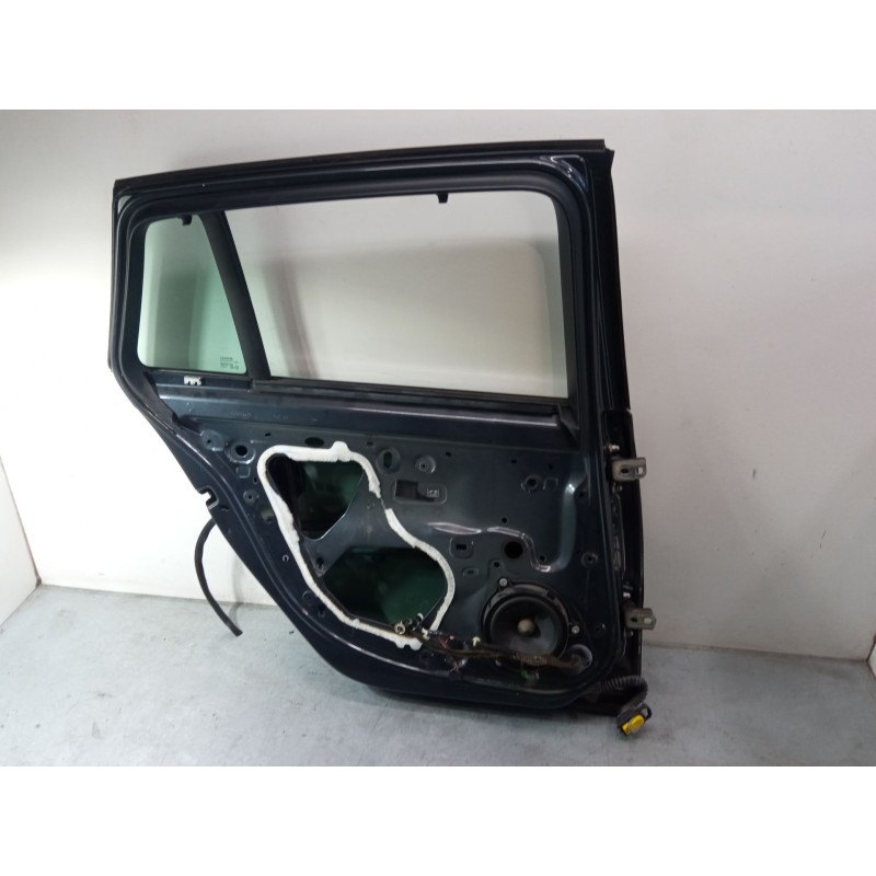 Recambio de puerta trasera izquierda para renault laguna iii grandtour (kt0/1) 1.5 dci (kt0a, kt0r, kt02) referencia OEM IAM   