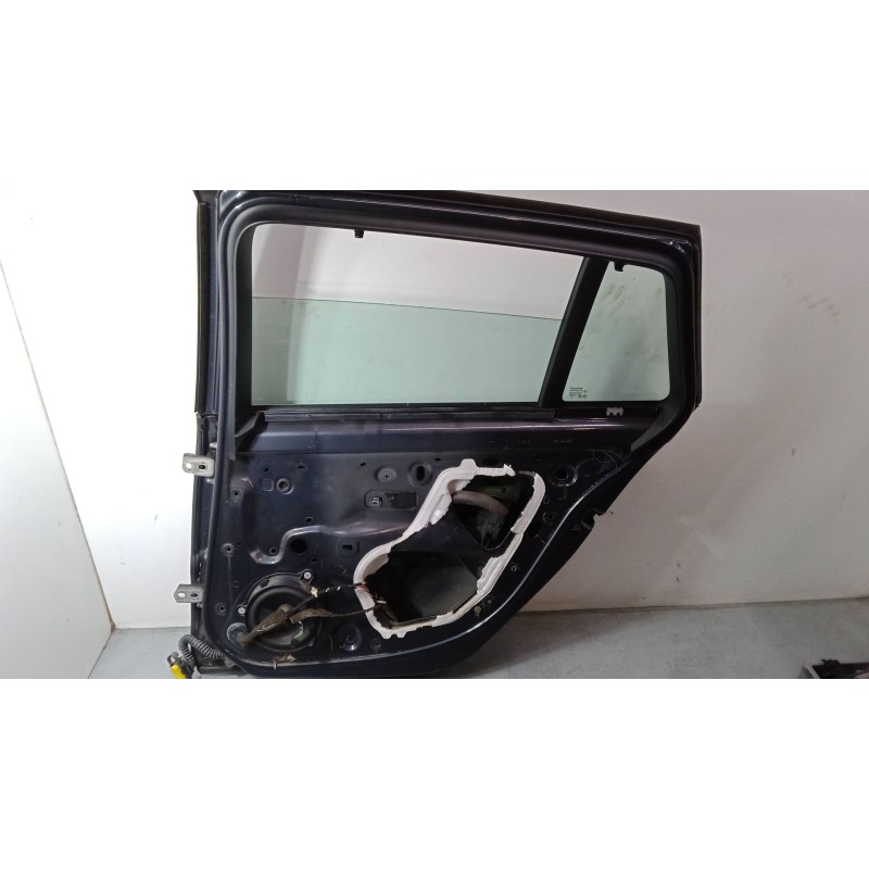 Recambio de puerta trasera derecha para renault laguna iii grandtour (kt0/1) 1.5 dci (kt0a, kt0r, kt02) referencia OEM IAM   