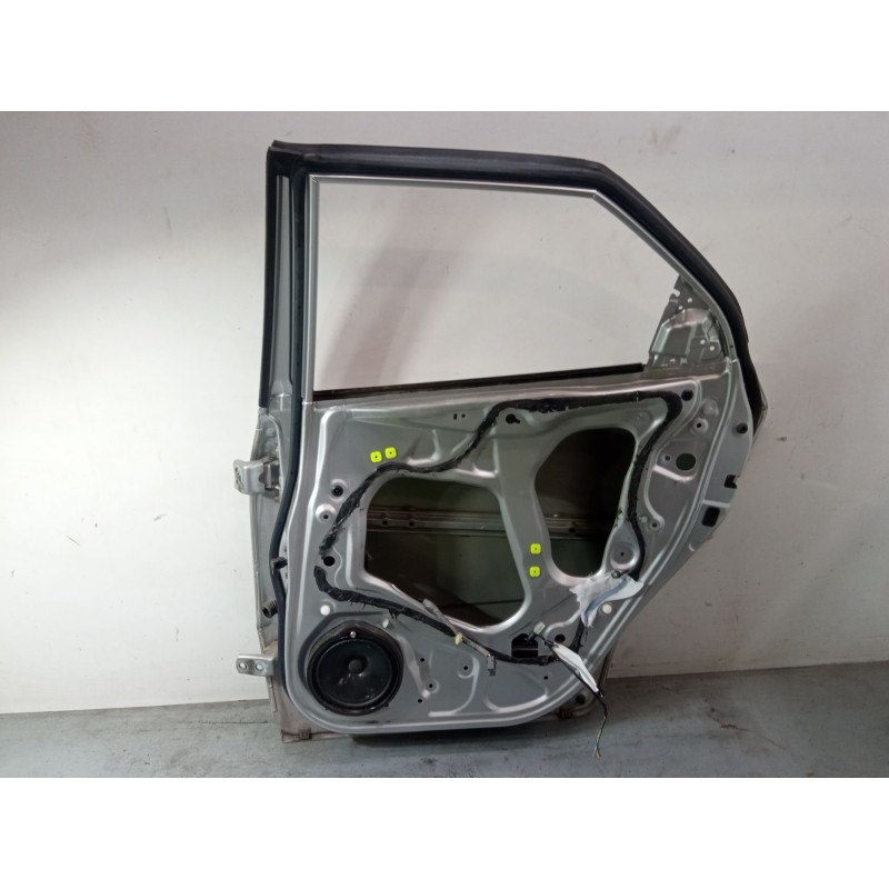 Recambio de puerta trasera derecha para honda civic viii hatchback (fn, fk) 2.2 ctdi (fk3) referencia OEM IAM   