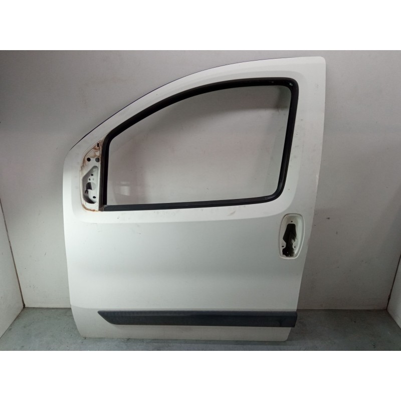 Recambio de puerta delantera izquierda para fiat qubo (225_) 1.3 d multijet (225cxb1a, 225axb1a, 225cxb11, 225axb11,... referenc