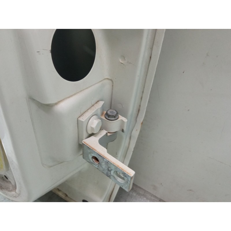 Recambio de puerta delantera izquierda para fiat qubo (225_) 1.3 d multijet (225cxb1a, 225axb1a, 225cxb11, 225axb11,... referenc
