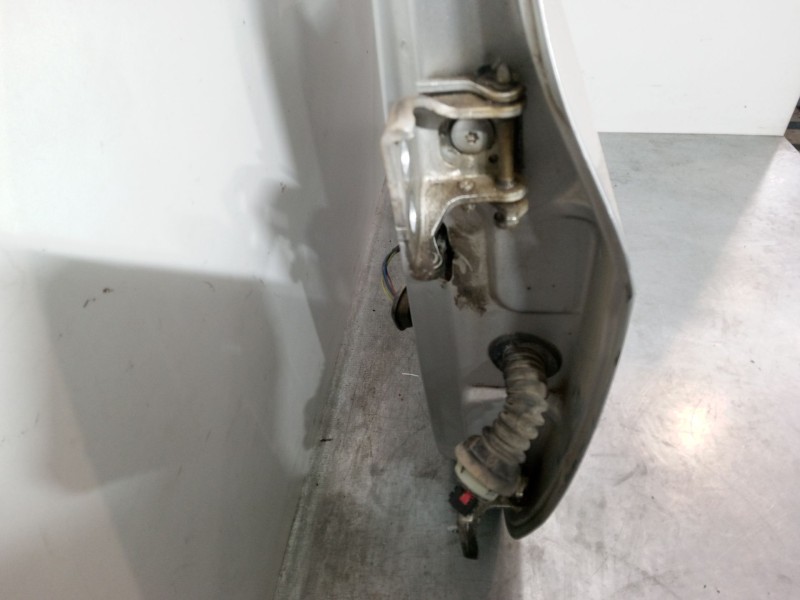 Recambio de puerta delantera izquierda para peugeot 307 sw (3h) 1.6 16v referencia OEM IAM   