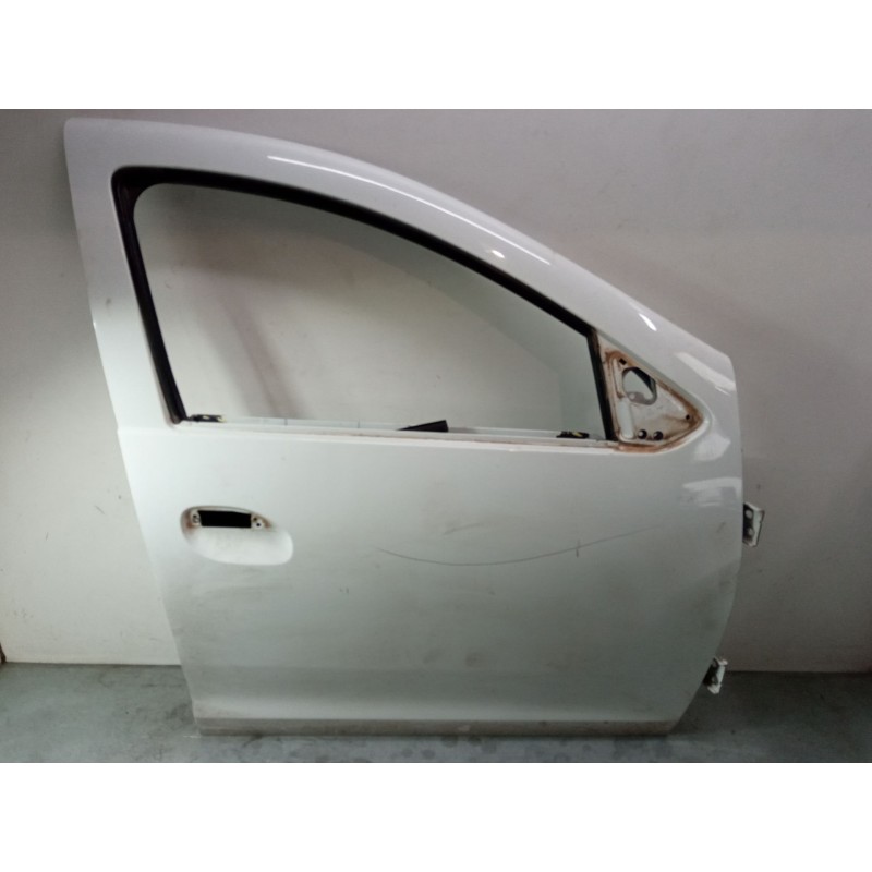 Recambio de puerta delantera derecha para dacia sandero ii (b8_) 1.5 dci 75 / blue dci 75 (b8jw, b8m4, b8ah, b8m7, b8m6) referen