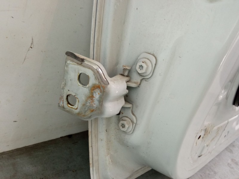 Recambio de puerta delantera derecha para dacia sandero ii (b8_) 1.5 dci 75 / blue dci 75 (b8jw, b8m4, b8ah, b8m7, b8m6) referen