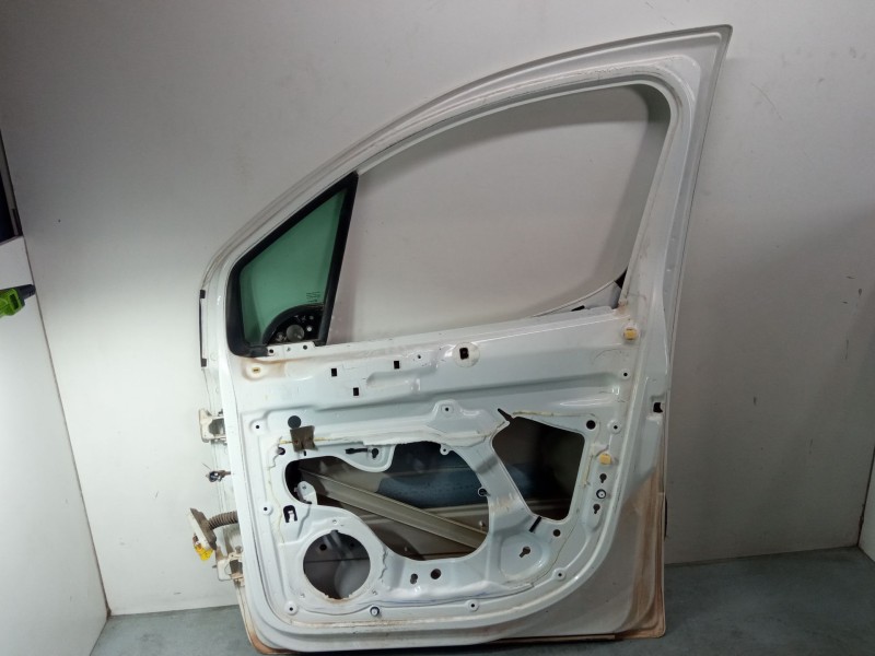 Recambio de puerta delantera derecha para peugeot partner tepee 1.6 hdi / bluehdi 75 referencia OEM IAM   