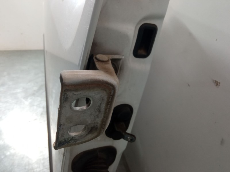 Recambio de puerta delantera derecha para renault kangoo be bop (kw0/1_) 1.5 dci 75 referencia OEM IAM   