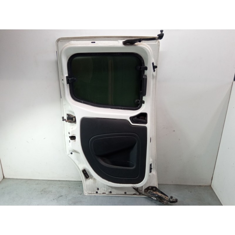 Recambio de puerta corredera izquierda completa para fiat qubo (225_) 1.3 d multijet (225cxb1a, 225axb1a, 225cxb11, 225axb11,...