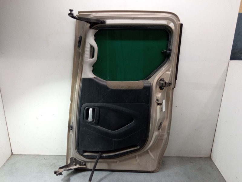 Recambio de puerta corredera derecha completa para peugeot partner furgoneta/monovolumen 1.6 hdi 16v referencia OEM IAM   