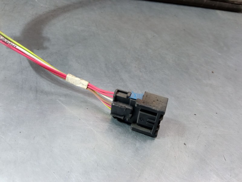 Recambio de puerta corredera derecha completa para peugeot partner furgoneta/monovolumen 1.6 hdi 16v referencia OEM IAM   