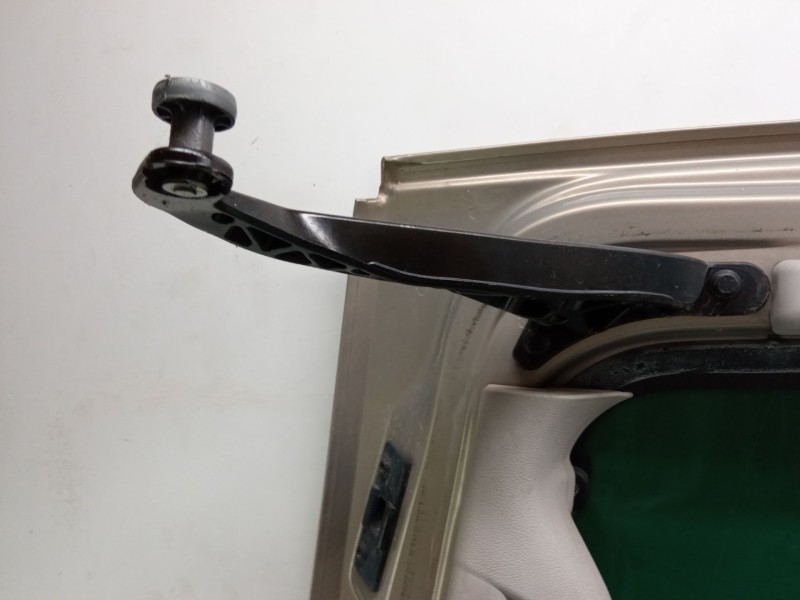 Recambio de puerta corredera derecha completa para peugeot partner furgoneta/monovolumen 1.6 hdi 16v referencia OEM IAM   