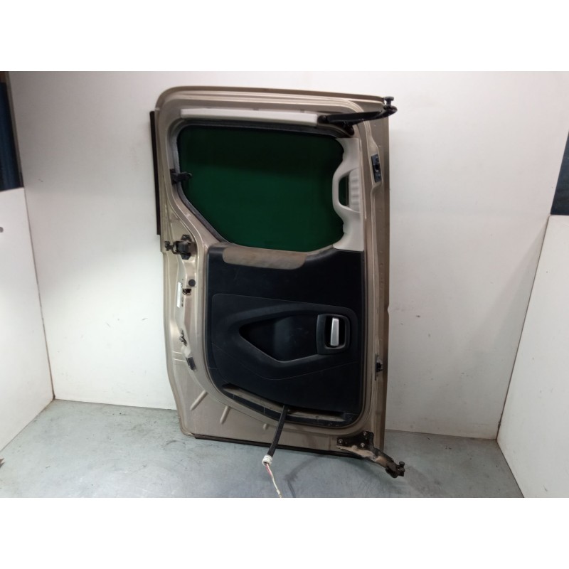Recambio de puerta corredera izquierda completa para peugeot partner furgoneta/monovolumen 1.6 hdi 16v referencia OEM IAM   