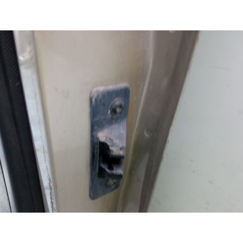 Recambio de puerta corredera izquierda completa para peugeot partner furgoneta/monovolumen 1.6 hdi 16v referencia OEM IAM   