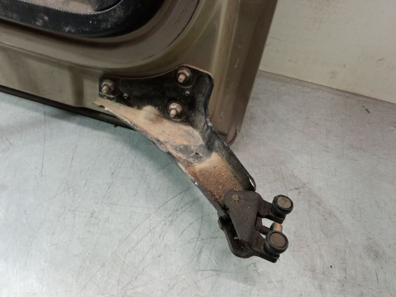Recambio de puerta corredera izquierda completa para peugeot partner furgoneta/monovolumen 1.6 hdi 16v referencia OEM IAM   