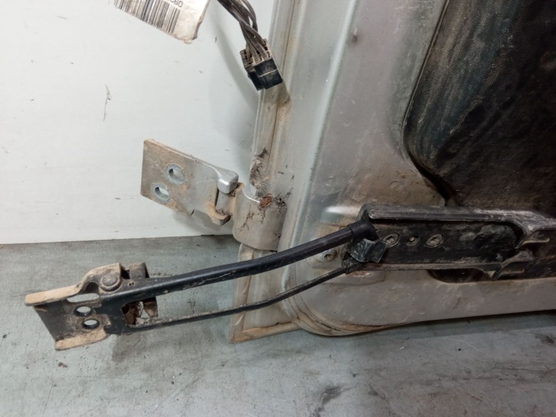 Recambio de porton trasero derecho para opel combo tour 1.3 cdti 16v referencia OEM IAM   