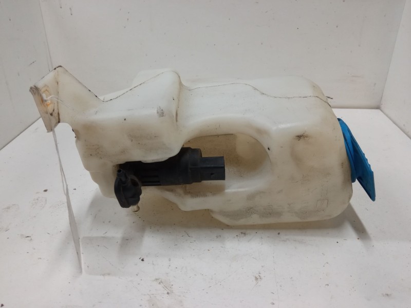 Recambio de deposito limpiaparabrisas para volkswagen golf iv (1j1) 1.4 16v referencia OEM IAM   