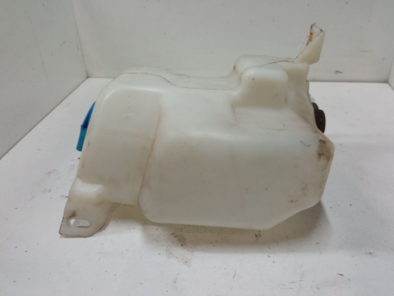 Recambio de deposito limpiaparabrisas para volkswagen golf iv (1j1) 1.4 16v referencia OEM IAM   