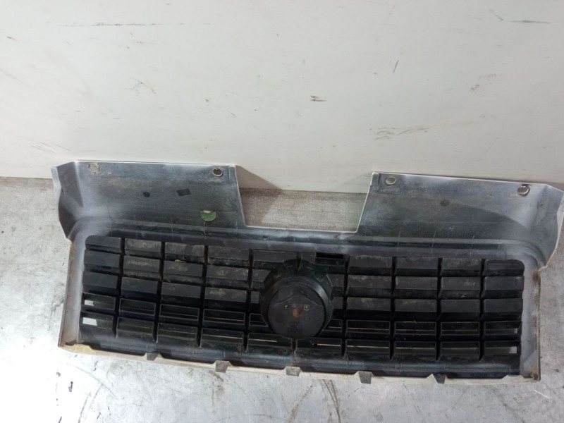 Recambio de rejilla capo grande para fiat doblo furgoneta/monovolumen (223_) 1.3 d multijet referencia OEM IAM   