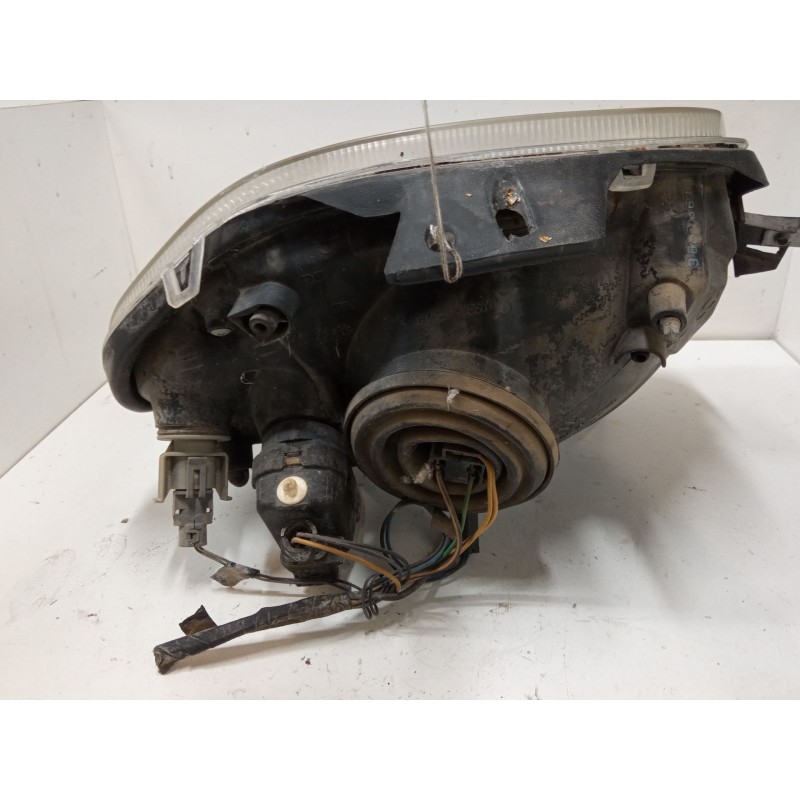 Recambio de faro izquierdo para renault clio ii (bb_, cb_) 1.2 (bb0a, bb0f, bb10, bb1k, bb28, bb2d, bb2h, cb0a,... referencia OE