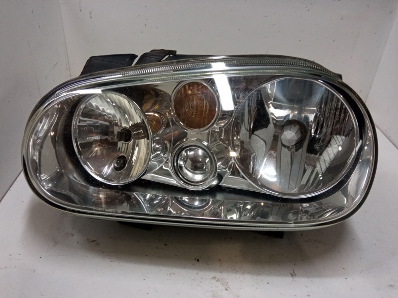 Recambio de faro izquierdo para volkswagen golf iv (1j1) 1.4 16v referencia OEM IAM 1j1941015b  