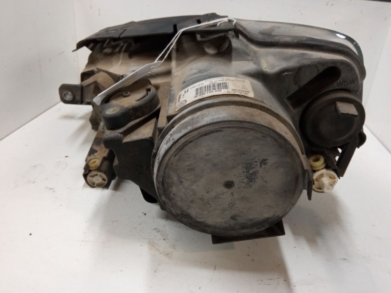 Recambio de faro derecho para volkswagen passat b6 (3c2) 2.0 tdi 16v referencia OEM IAM 3C0941006M  