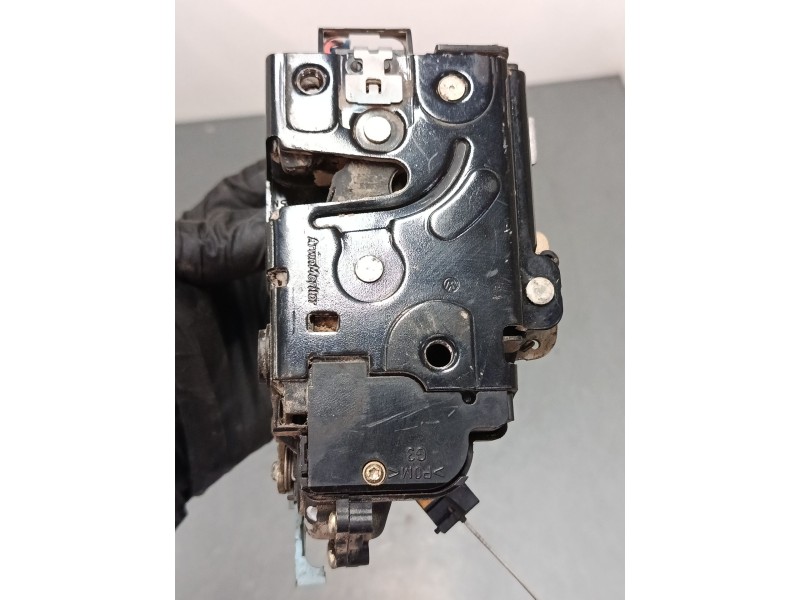 Recambio de cerradura puerta trasera izquierda para seat altea (5p1) 1.9 tdi referencia OEM IAM CM2192000432  