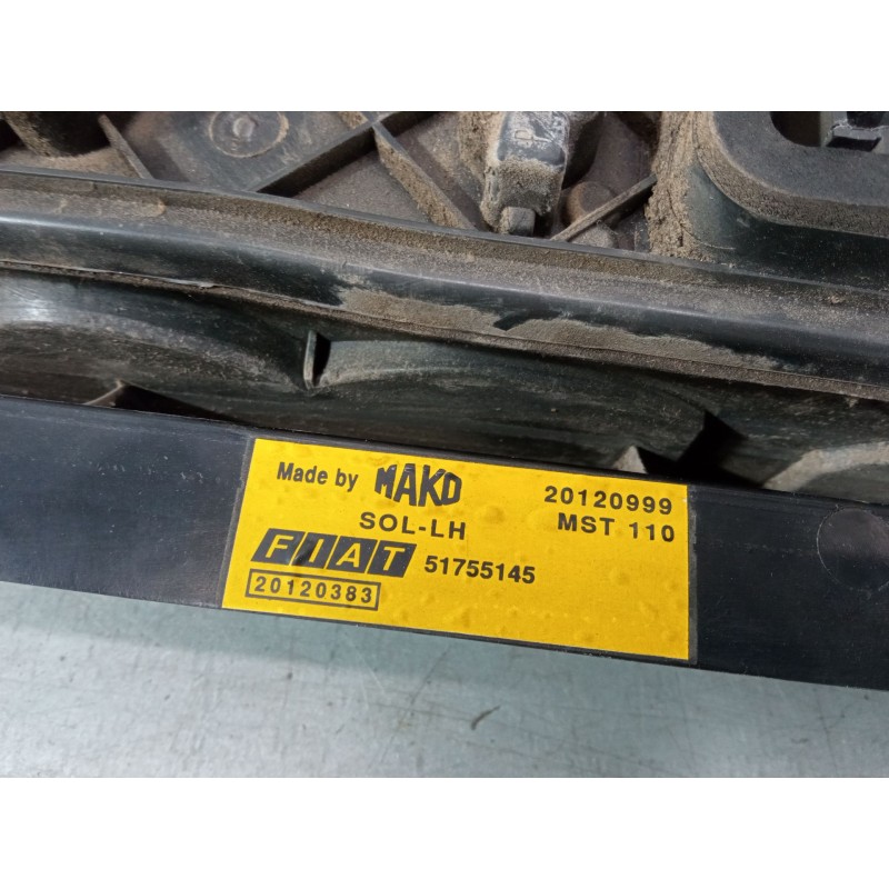 Recambio de piloto trasero izquierdo para fiat doblo furgoneta/monovolumen (223_) 1.3 d multijet referencia OEM IAM 51755145  