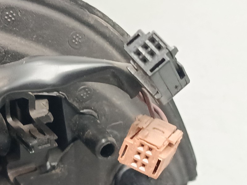 Recambio de retrovisor electrico izquierdo para citroën berlingo multispace (b9) 1.6 hdi 90 referencia OEM IAM   