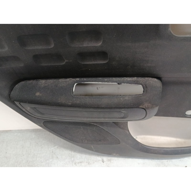 Recambio de guarnecido puerta trasero izquierdo para citroën c3 iii (sx) 1.2 vti 82 referencia OEM IAM   