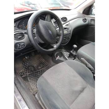 FORD FOCUS I SEDÁN (DFW)
