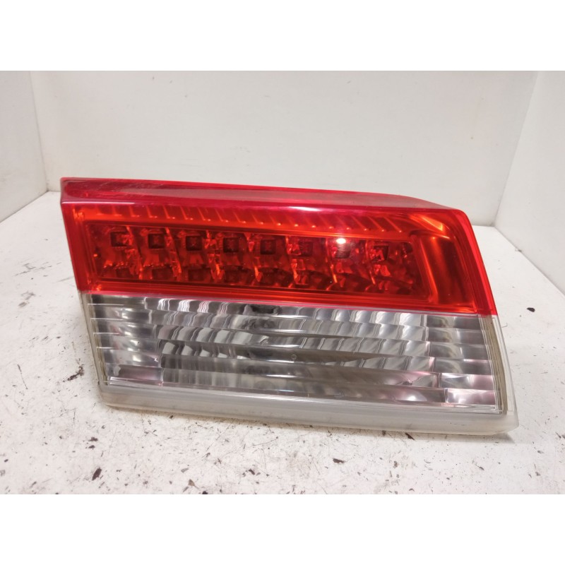 Recambio de piloto trasero porton izquierdo para renault laguna iii (bt0/1) 1.5 dci (bt00, bt0a, bt0t, bt1j) referencia OEM IAM 