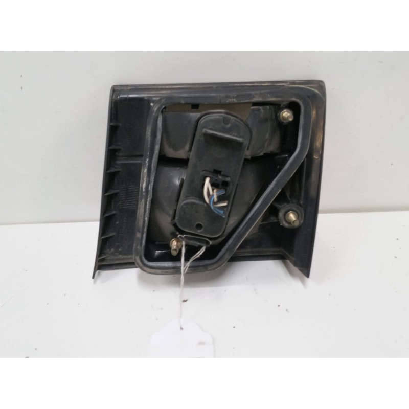 Recambio de piloto trasero porton izquierdo para saab 9-3 cabriolet (ys3d) 2.0 turbo referencia OEM IAM   