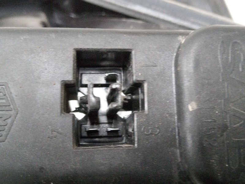 Recambio de piloto trasero porton izquierdo para saab 9-3 cabriolet (ys3d) 2.0 turbo referencia OEM IAM   