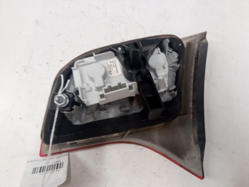 Recambio de piloto trasero porton izquierdo para audi a4 b7 (8ec) 2.0 tdi 16v referencia OEM IAM 8E9945093  