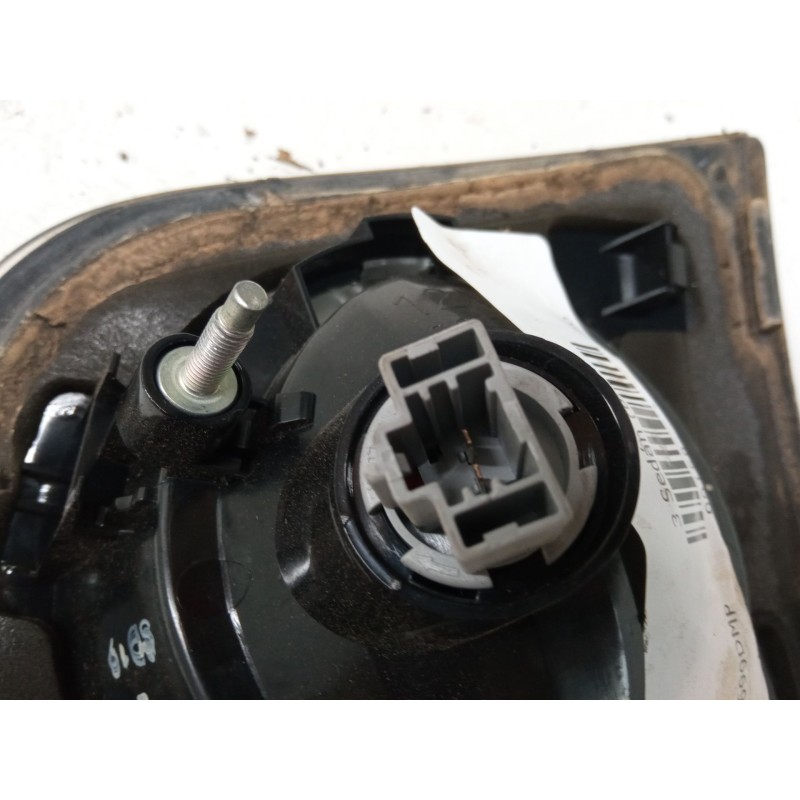 Recambio de piloto trasero porton izquierdo para mazda 3 sedán (bk) 1.6 di turbo (bk12y) referencia OEM IAM   