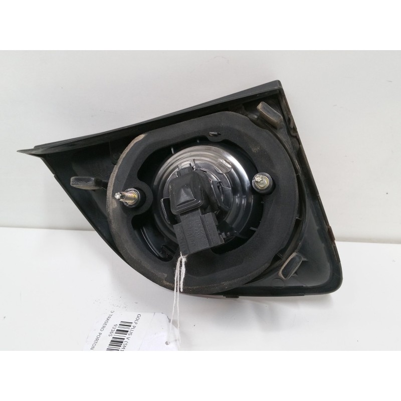 Recambio de piloto trasero porton izquierdo para volkswagen golf plus v (5m1, 521) 1.9 tdi referencia OEM IAM   
