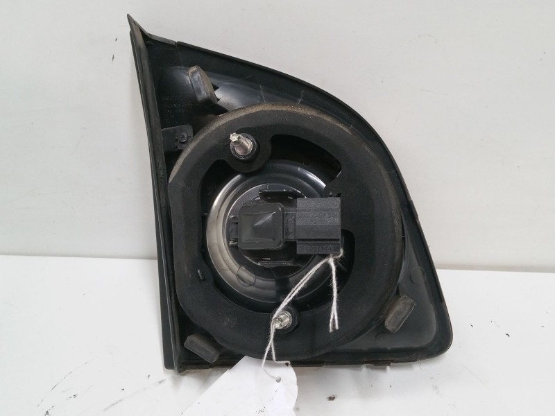 Recambio de piloto trasero porton derecho para volkswagen golf plus v (5m1, 521) 1.9 tdi referencia OEM IAM   